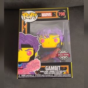 #798 Gambit Funko Pop! Movies Marvel (Black Light Special Edition) Vinyl figure